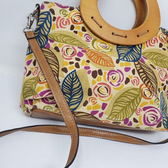 Relic Brand collection Canvas & wooden handle With Crossbody Strap - Picture 7 of 9